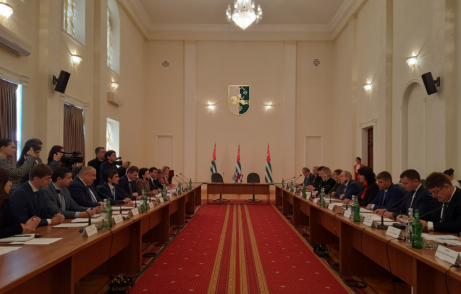 Пятое заседание комиссии по сотрудничеству Абхазии и Крыма состоялось в Сухуме